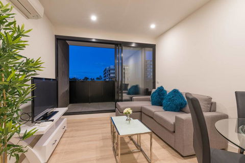 Box Hill Central 1 Bedroom Delight@Elland Avenue - Australian Directory 2
