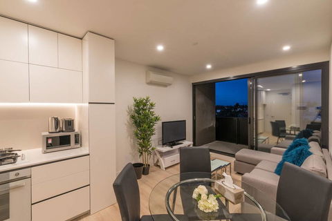 Box Hill Central 1 Bedroom Delight@Elland Avenue - Australian Directory 3