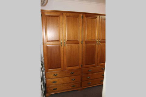 Box Hill Studio 3 At Canterbury Gardens - Australian Directory 1