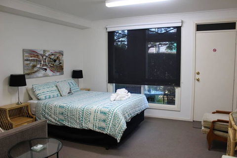 Box Hill Studio 3 At Canterbury Gardens - Australian Directory 0