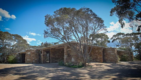 BOYD BAKER HOUSE - Australian Directory 0