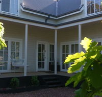 Bradshaw House - Australian Directory
