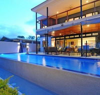 Bramston Beach - Luxury Holiday House - Australian Directory