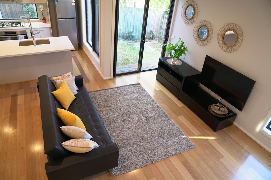Nunawading VIC Australian Directory