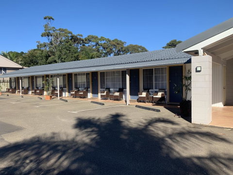 Breeze Inn - Australian Directory 1