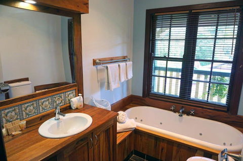 Bridgefield Guest House - Australian Directory 1