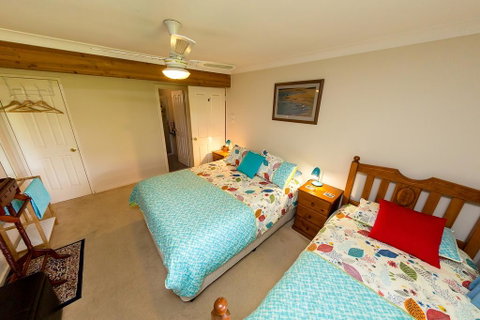 Broadwater Bed And Breakfast - Australian Directory 3