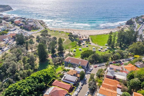 Bronte Beach Apartment - Australian Directory 0