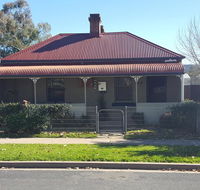 Browncoat Cottage Mudgee - Australian Directory