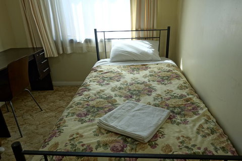 Budget In Goulburn - Australian Directory 3