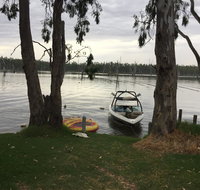 Bundalong Waterfront - Australian Directory