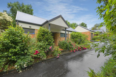 Bungunyah Apartments - Australian Directory 1