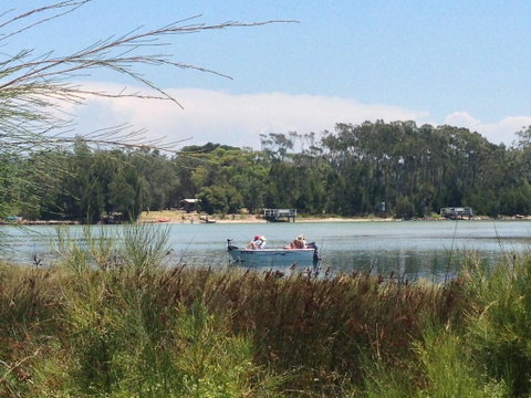 Burrill Lakeview Cottage - Australian Directory 1