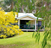 Bushy Lake Chalets - Australian Directory