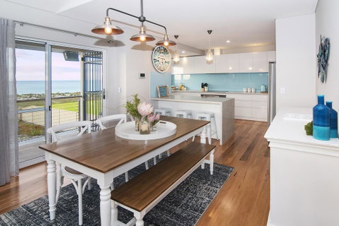 Busselton Beach House - Australian Directory 3