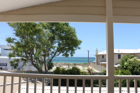 Busselton Beachside - Australian Directory 0