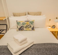 Buxton House - Australian Directory