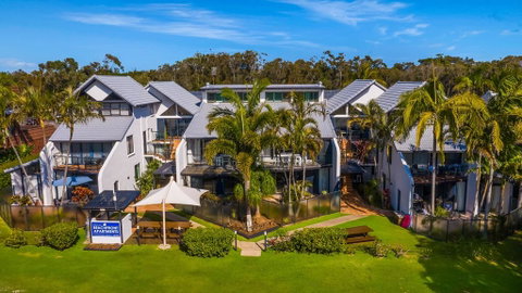 Byron Bay Beachfront Apartments - Australian Directory 0