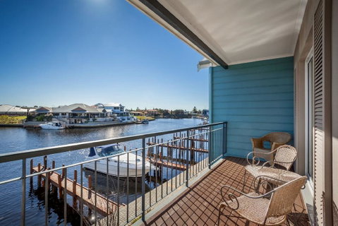 C Mandurah Resort & Serviced Apartments - Australian Directory 1