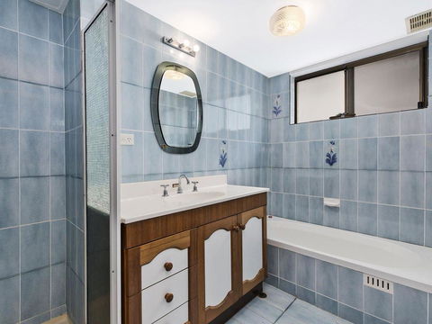 Caesars Palace 4 - Australian Directory 1