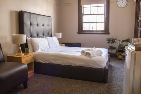 Campsie Hotel - Australian Directory 0