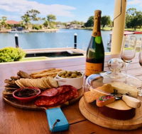 Canal Elegance In Yunderup - Australian Directory