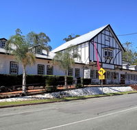 Canungra Hotel - Australian Directory