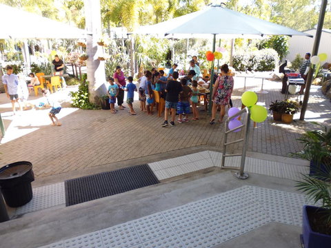 Capricorn Motel & Conference Centre - Australian Directory 3