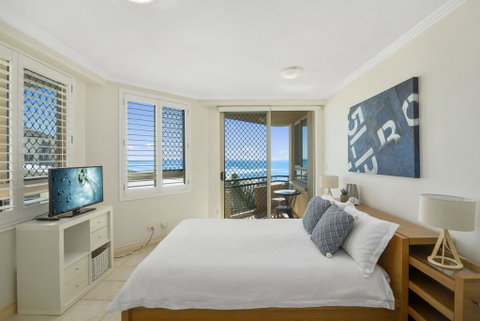 CASA DEL REY, UNIT 5 - Australian Directory 3