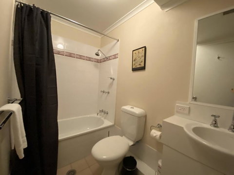 Cascades 15 - Australian Directory 1