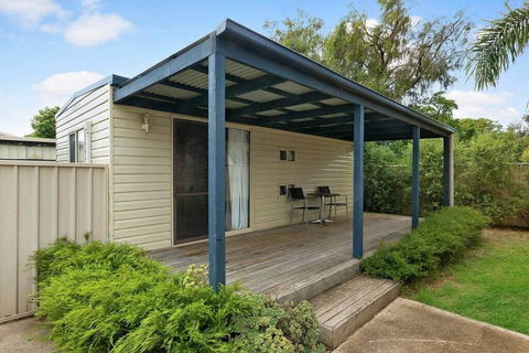 Casual Beachin It Family Getaway- With Bungalow On Beachfront - Australian Directory 2