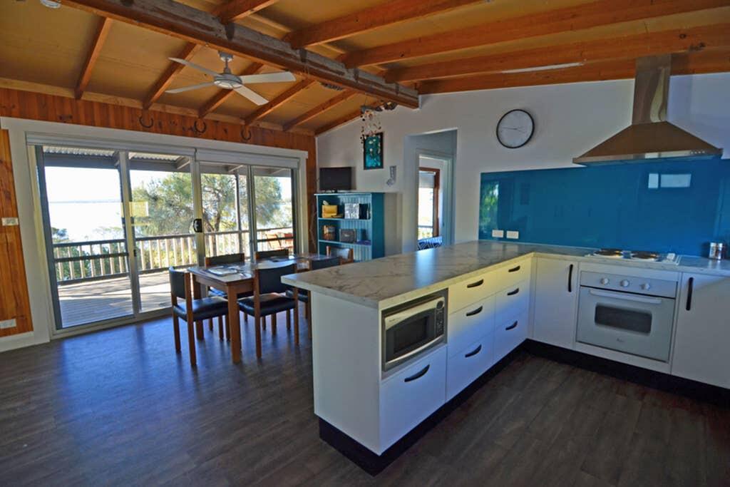 Louth Bay SA Australian Directory
