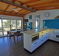 CDC-625 Beach House - Australian Directory