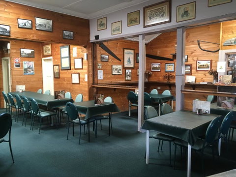 Centennial Hotel Gulgong - Australian Directory 2