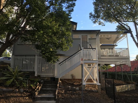 Central Cottage - Australian Directory 2