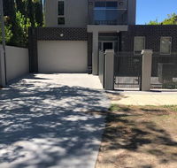 Central executive 4br townhouse - Australian Directory