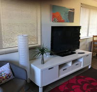 Central Gold Coast 3 Double Bedroom Apartment - Australian Directory