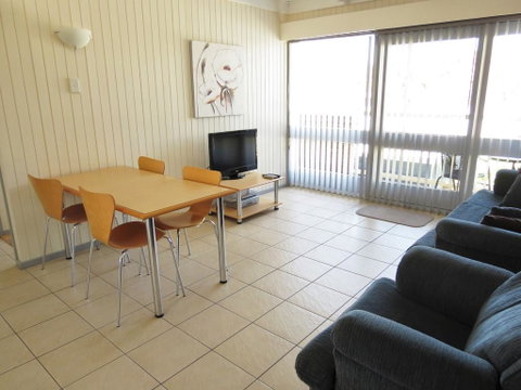 Chapman Court - Australian Directory 2