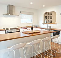 Cirillo Guest House - Australian Directory
