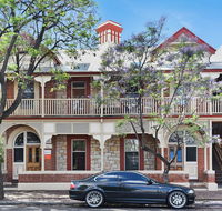 City Apartments at Cecil Mansions - Australian Directory