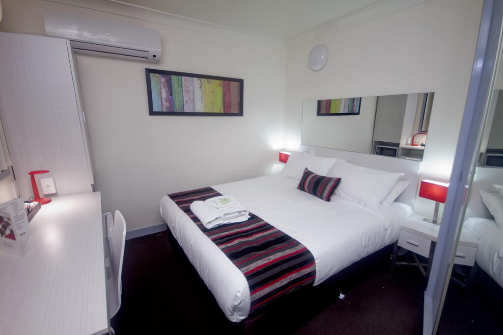 Brisbane City QLD Australian Directory