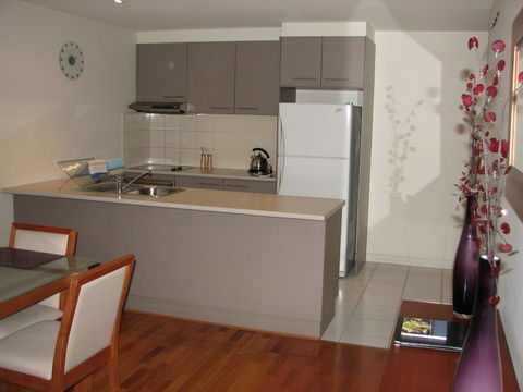 City Escape In Adelaides East End - Australian Directory 1