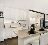 City Getaway Modern Bowen Hills 1 Bedroom with Free WIFI and Parking - Australian Directory