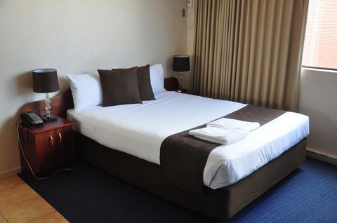 City Park Hotel - Australian Directory 1