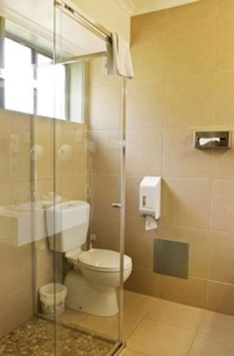 Classic Twin-bed Room 1 In Oakleigh - Australian Directory 3