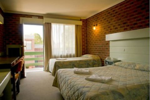 Classic Twin-bed Room 1 In Oakleigh - Australian Directory 2