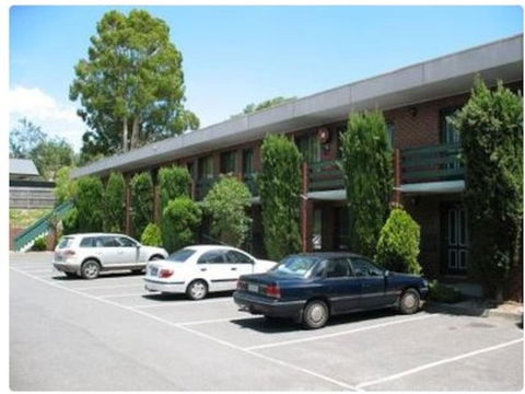 Classic Twin-bed Room 2 In Oakleigh - Australian Directory 1