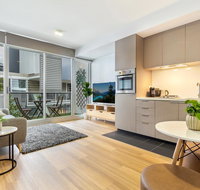 Clean Modern Apartment 15 Mins From City on Tram - Australian Directory