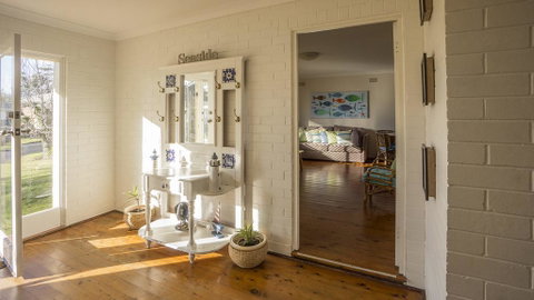 Clissold Street 11 Mollymook - Australian Directory 3