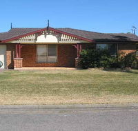 Close to Tea Gardens Waterfront - Australian Directory